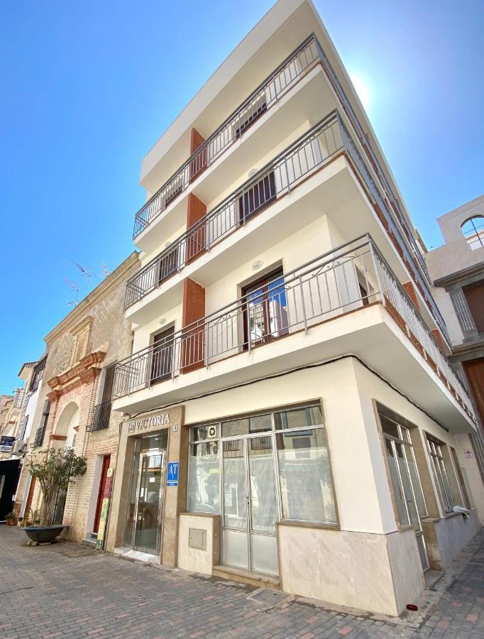 Apartamentos Turísticos Victoria Almuñécar Exterior foto