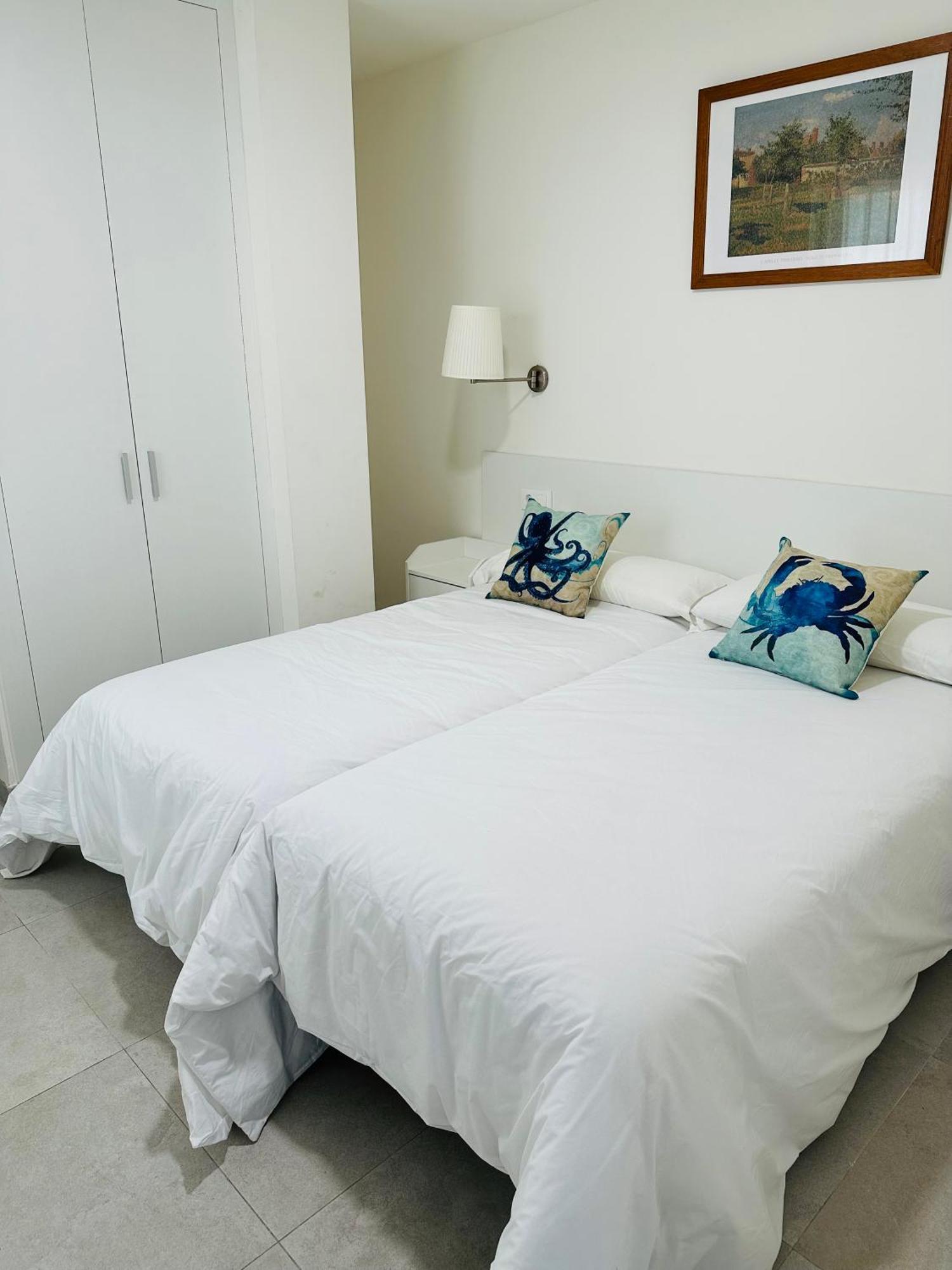 Apartamentos Turísticos Victoria Almuñécar Exterior foto